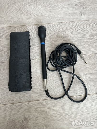 Репортерский микрофон