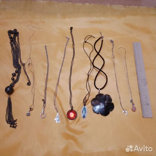 Подвески на цепочке винтаж