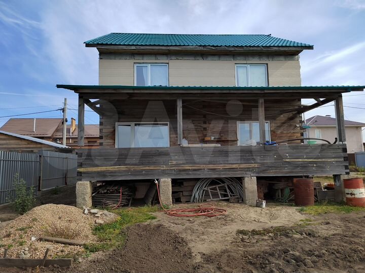 Дом 144,4 м² на участке 12 сот.