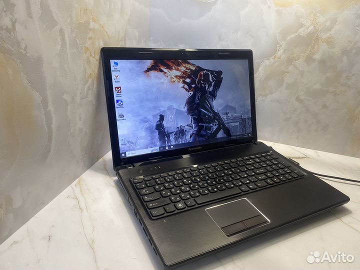 Ноутбук lenovo i5/8Gb/SSD+HHD