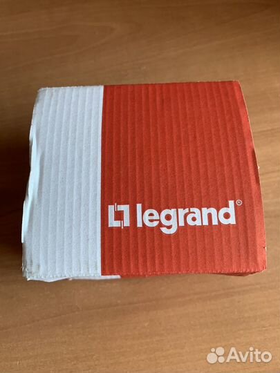 Розетка Legrand