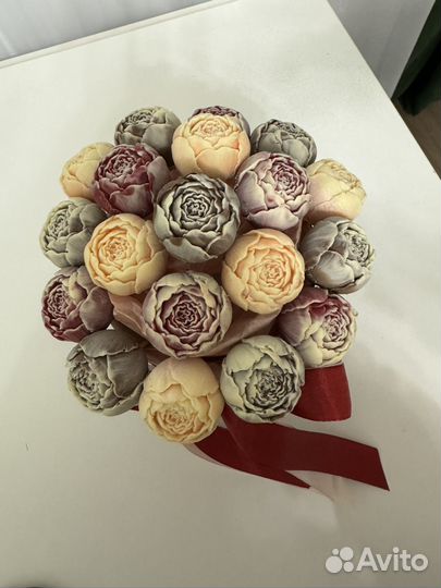 19 пионов из бельгийского шоколада в коробке