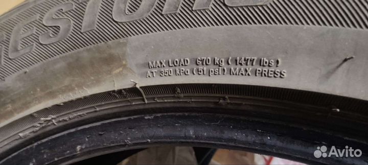 Bridgestone MY-02 Sporty Style 215/55 R17