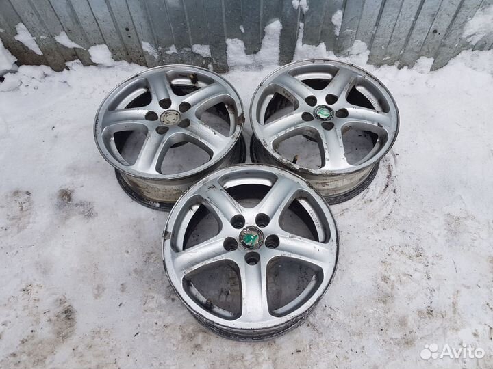 Диск R15 Skoda Octavia A4