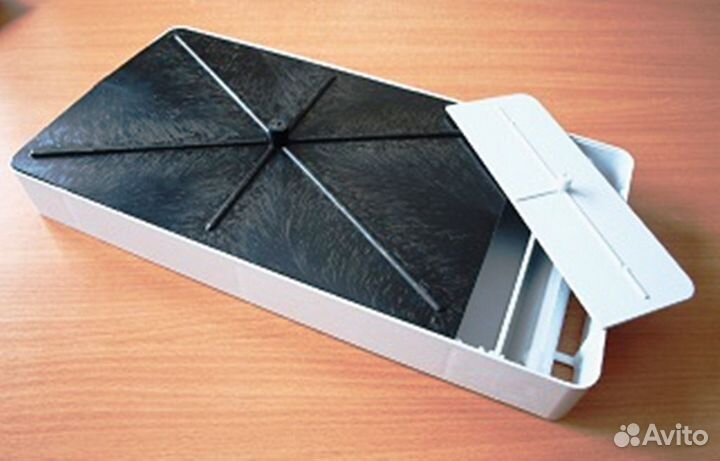 Кормушка для пчел 2л большая