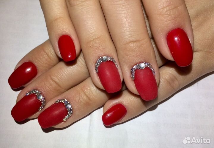 Выездной маникюр,педикюр,шеллак,наращивание ногтей