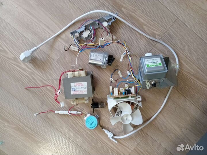 Запчасти для микроволновки