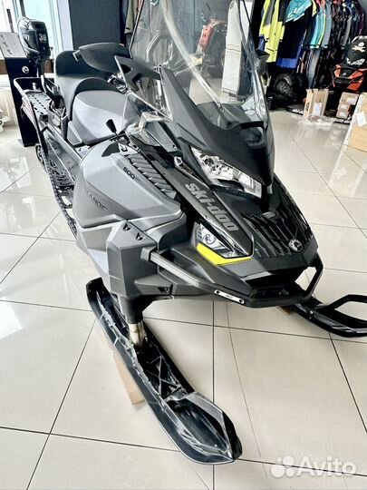 BRP SKI-DOO Skandic WT