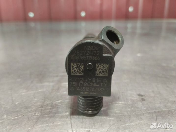 Форсунка Mercedes Sprinter W906 OM651 2.2 CDI 2013