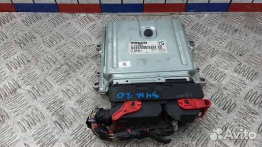 Блок управления двс volvo V60 1 (3UK20PC01)