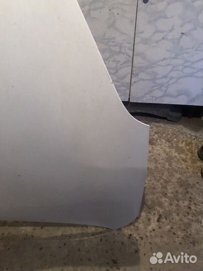 Капот nissan ad