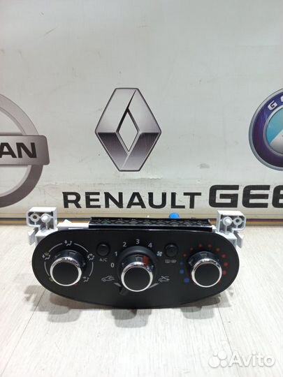 Блок управления печкой печки Renault duster