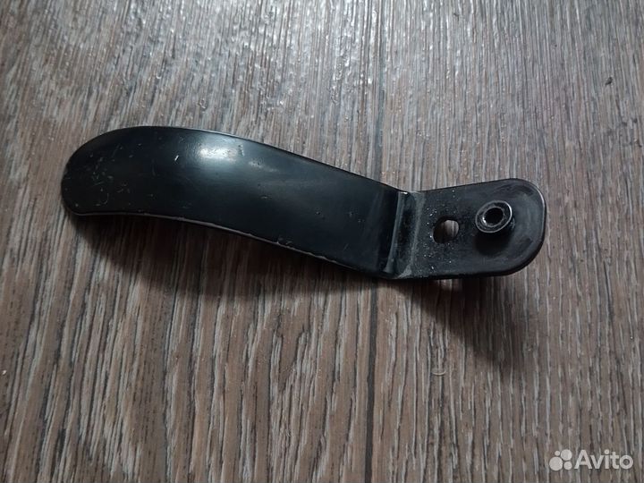 Тормоз для трюкового самоката