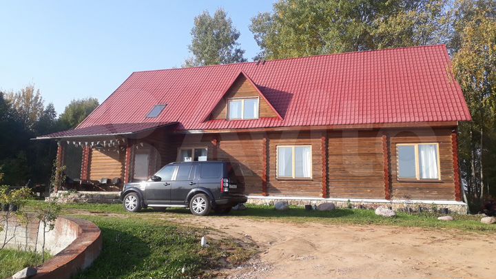 Дом 400 м² на участке 3,79 га
