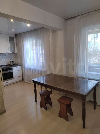 2-к. квартира, 68 м², 1/5 эт.