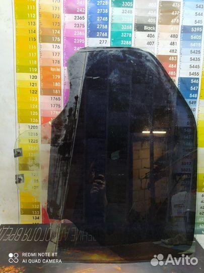 Стекло двери заднее правое Renault Logan 1