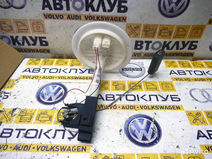 Датчик уровня топлива Вольво S40 V40 2013+ AWD V50