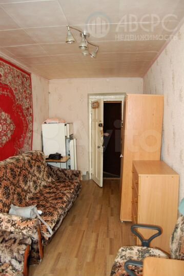 Комната 13 м² в 1-к., 1/3 эт.
