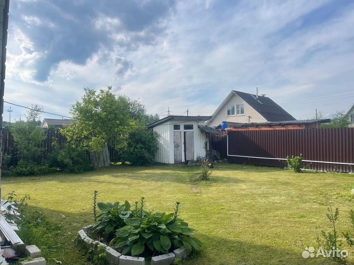 Очистка участка, покос травы, спил деревьев