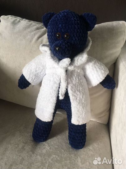 Вязаная игрушка Мишка