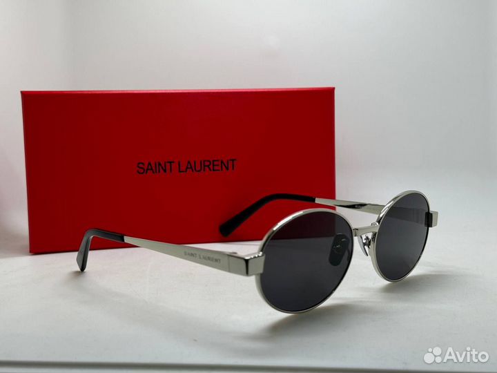 Солнцезащитные очки круглой формы Yves Saint Laure