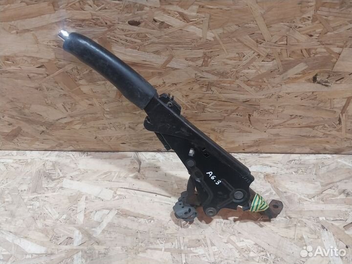 Рычаг стояночного тормоза Audi A6 C5 ручник