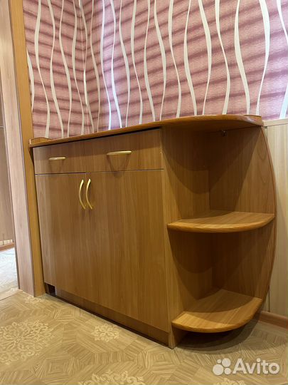 Тумба с ящиками