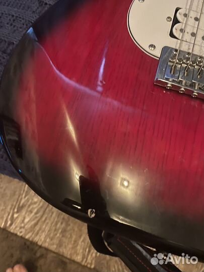 Электрогитара