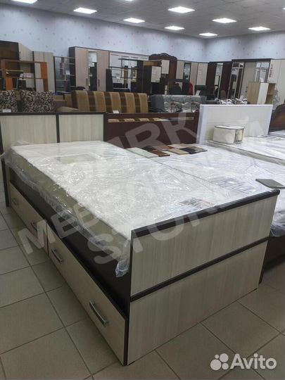 Кровать односпальная