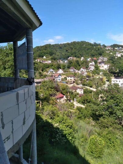 Дом 170 м² на участке 6 сот.