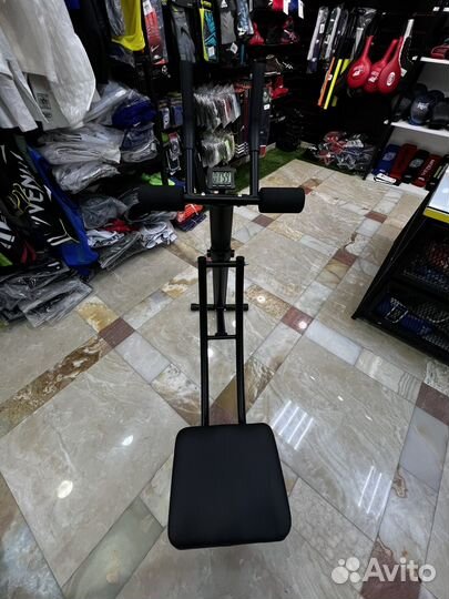 Тренажер для мышц живота и пресса