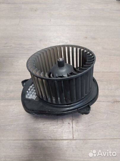 Мотор печки Mercedes Gl 500 4Matic 166 278.928