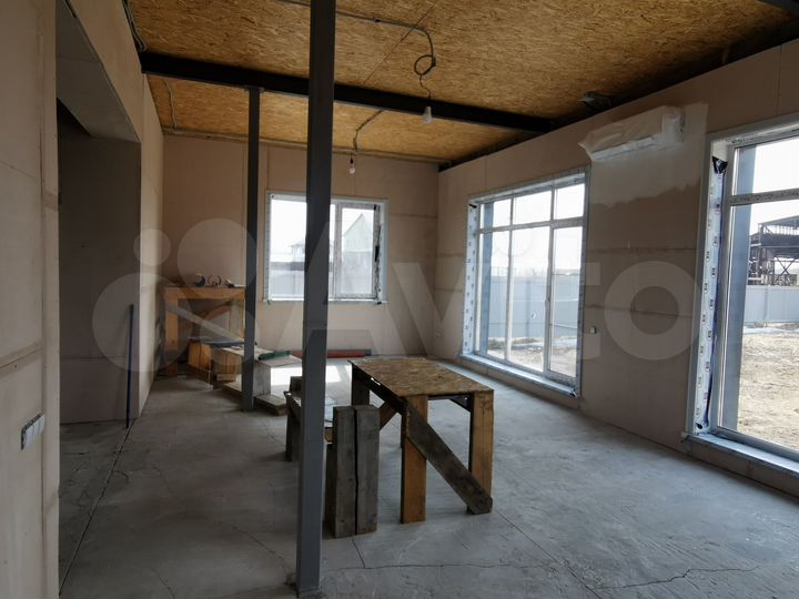 Дом 177 м² на участке 14 сот.