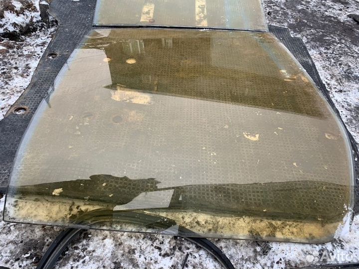 Лобовое стекло. Volvo B10M65 АВТОБУС THD101GC486
