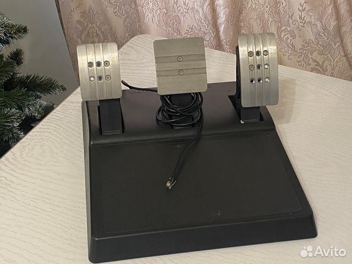 Игровой руль thrustmaster T300 RS edition