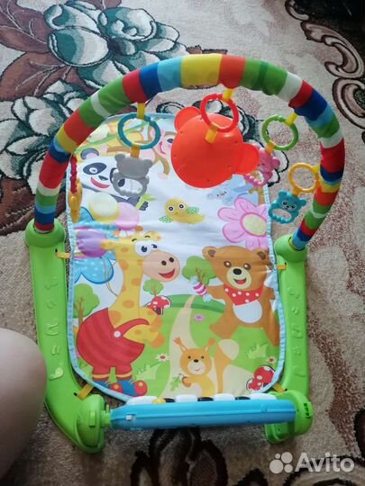 Развивающий коврик с пианино