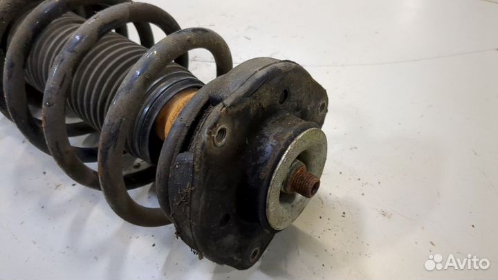 Амортизатор подвески Skoda Yeti, 2011