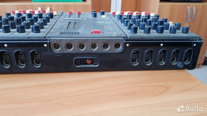 Микшерный пульт карат