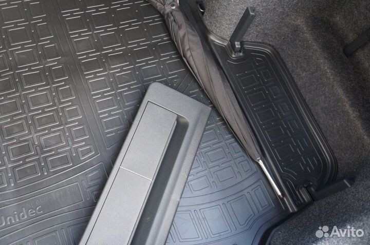 Коврик багажника Шкода Октавия А7 с 2013 полиурет