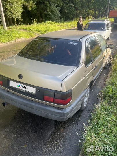 Volkswagen Passat 1.6 МТ, 1989, битый, 500 000 км