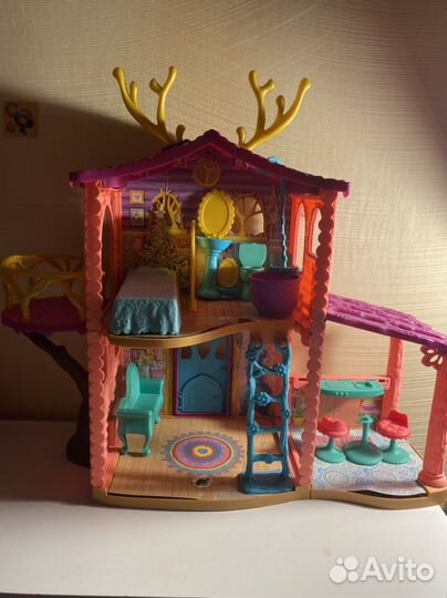 Дом Данессы Олении Энчентималс