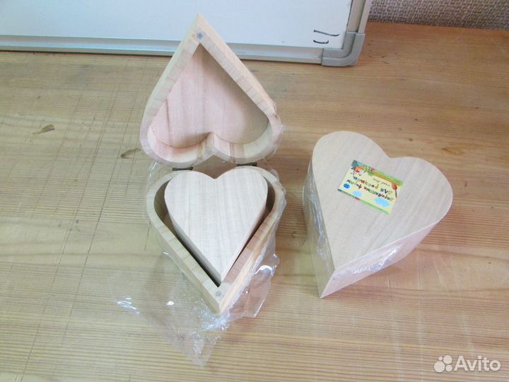 Шкатулка из дерева в форме сердца (2 шт)