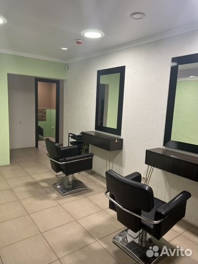 Аренда места парикмахера и мастера маникюра