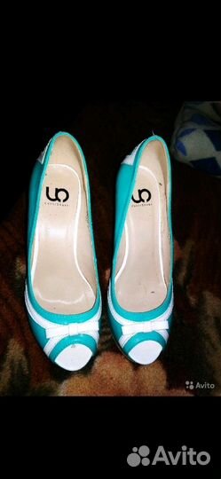 Туфли на каблуке