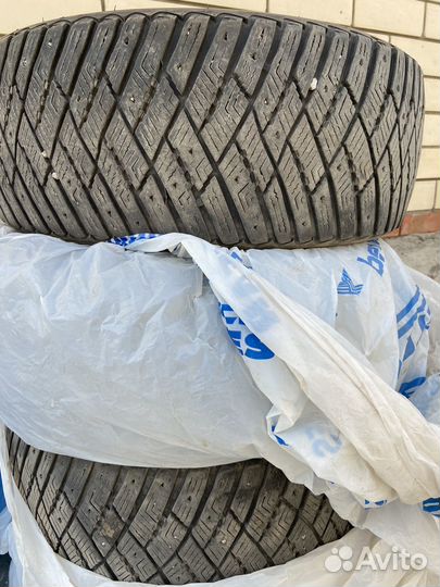 Goodyear Ultragrip Ice Arctic 225/50 R17