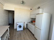 3-к. квартира, 76 м², 8/10 эт.