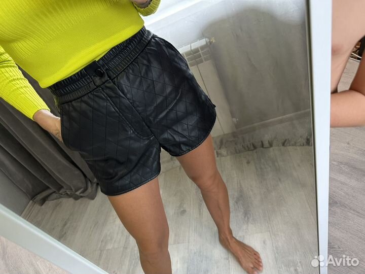 Шорты женские кожаные