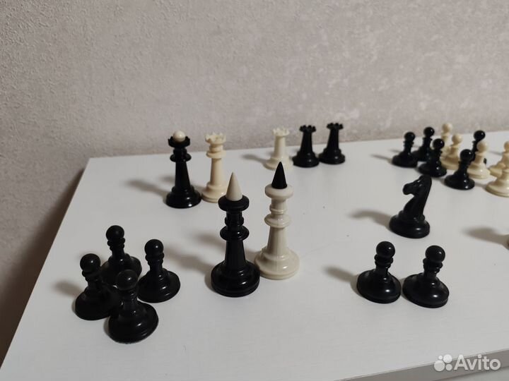 Шахматные фигуры на добор