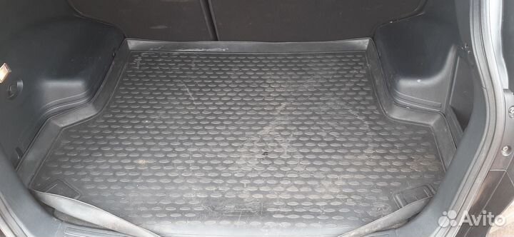 Hyundai ix35 коврик багажника резина
