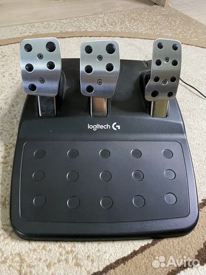 Игровой руль Logitech g920
